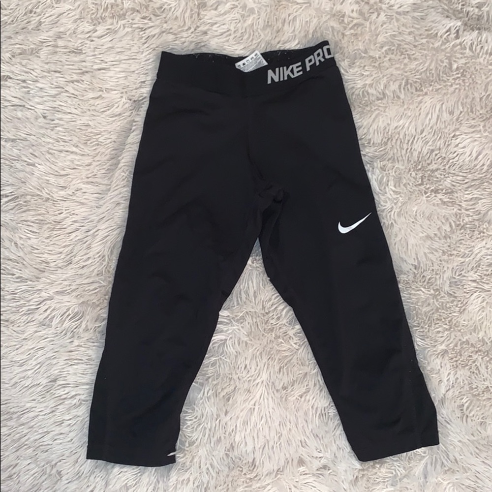 Nike Girls' Pro Training Capri Pants Black/White